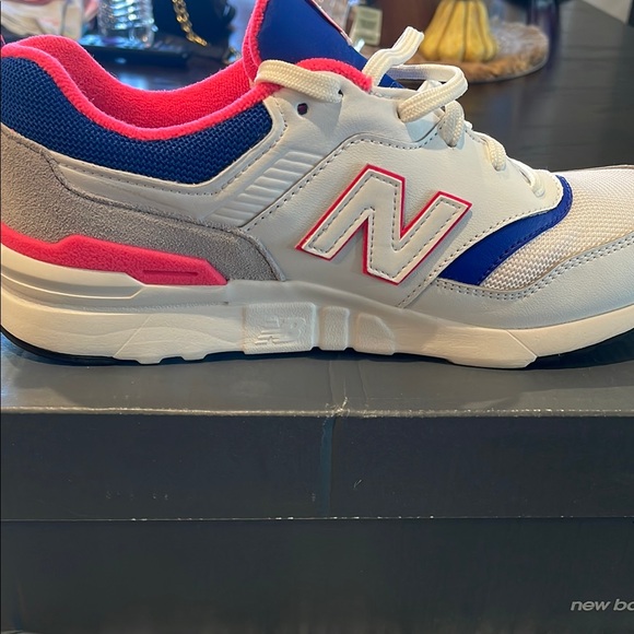New Balance Kids' White and Blue Sneakers - Picture 11 of 15
